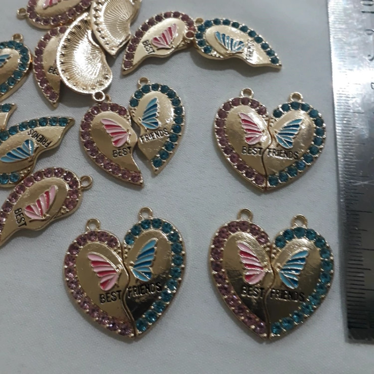 پلاک آویز طرح دوستی قلب نگین دار بصور ت بست و فرندز فروش بصور ت دونه ای جفتی و عمده با کیفیت عالی و درجه یک